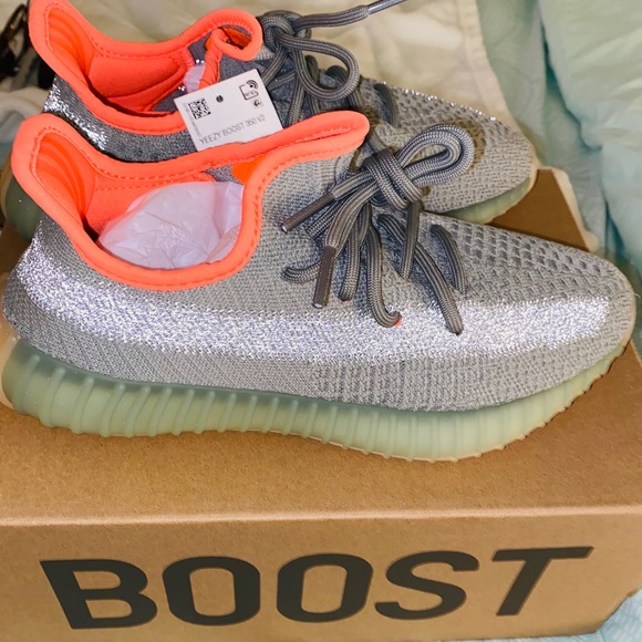 desert sand yeezy 350